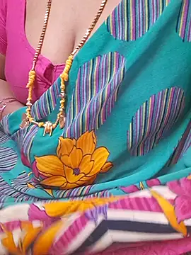 Tamil_Ammani - Boobs show😜😜😝🥰🔥🔥🔥