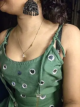 Mishti_doi - full nude in public
