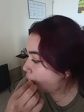 Alicee_Sw - blow job💜🤤 + 40 seg control
