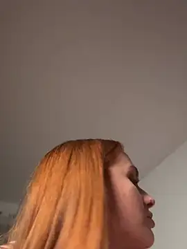 ChiaraVelvet - Show ass and Slap 5X🥵💦