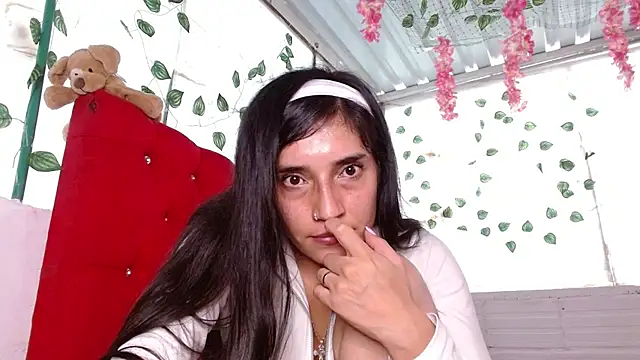 Nanda_Mendoza - show ass