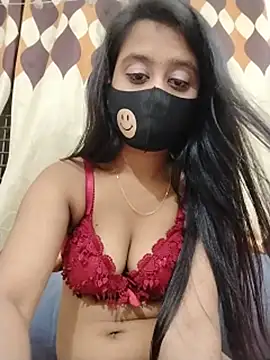 Trisha-26 - Open nude show