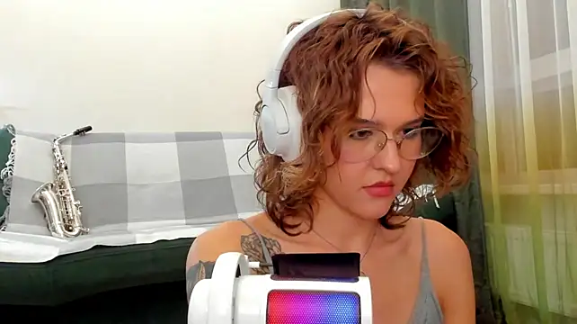 TommieHach - Soft touch my pussy in doggy