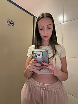 BelleLouiseVp - All naked