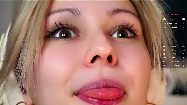 WilmaViesca - Suck my finger