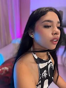 KiaraVixenn - rub my nipples and my clitoris