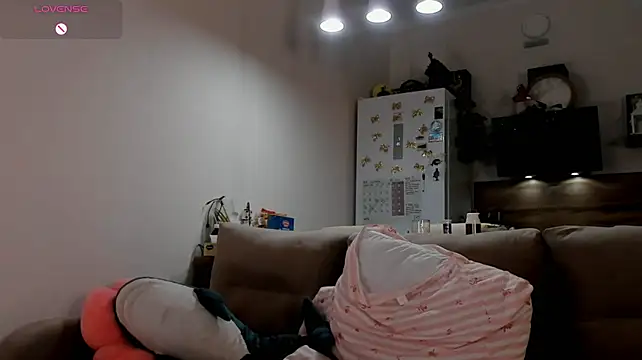 Hot__K - wet my pussy
