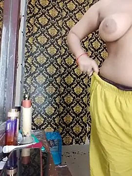 Hot_desi_bb2 - Full nude face pussy