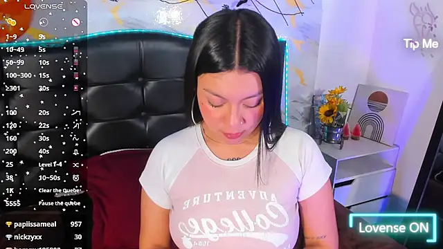 Camigp - Spanking bare juicy ass + Lush vibration