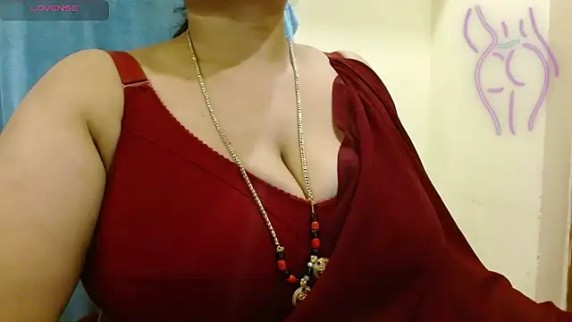 Telugu_pillapreethi - spank boobs with oily boobs