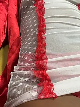 SweetCheeksXXX - DROOLING ON TITS