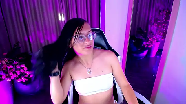 Mia_gold07 - DILDO IN PUSSY 5 MIN