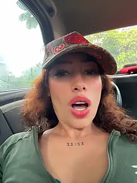 Roxyrougee - Let's look for a stranger and FUCK him😈