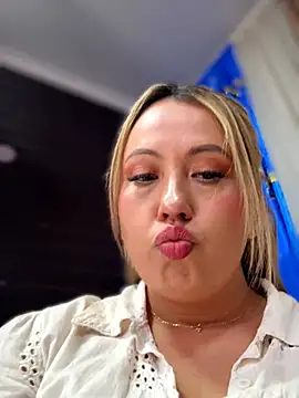 VIOLETA-25_ - SHOW BOOBIES IN PUBLIC+ OIL + AHEGAO😈