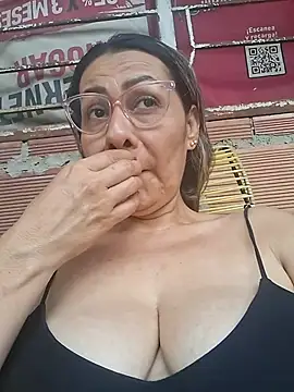 Mia-funny20 - Squir