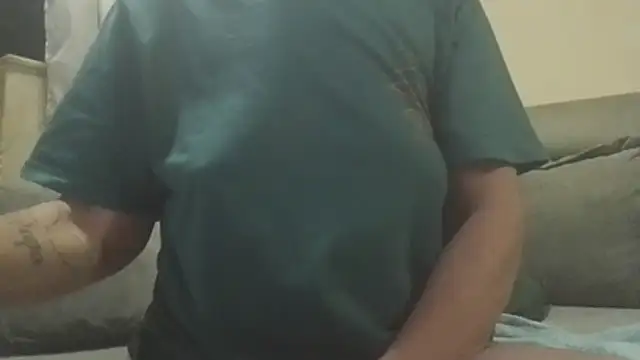 Nenasex_sur - Quitar la camiseta