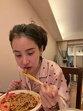 Gigi_UwU_ - 全裸跳舞💃🏻naked dance