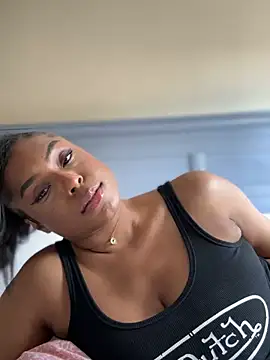 CandyLuxxxx - Naked for Daddy ♥️ vid last tip