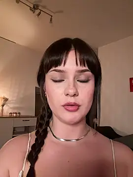 MaribelRiver - Tip 25tk for 2 NEW❗️ SURPRISE VIDEOS ⭐️⭐