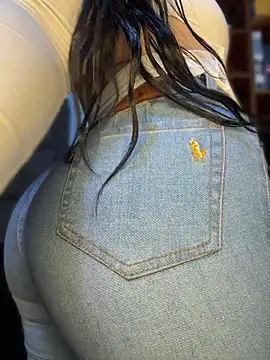 Im_Saraaaa - FINGERING ASS