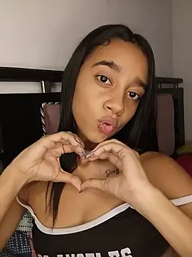 Zoe_Sweett18 - Naked+ finger in the ass