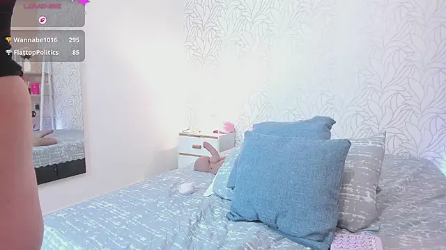 Mia_gold_ - Sloppy blowjob many saliva bra off 🤤👅