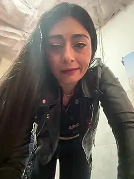 IsabellaMariet - Sexy photo and video of tits