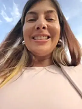 Scarlett_moore - Pinch nipples for you
