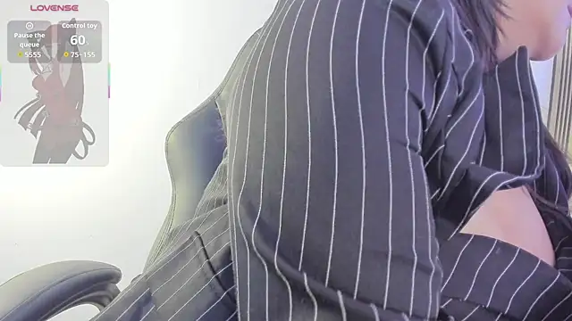 AmberGreyy_ - Blowjob, tittyfuck and spitt 🥵