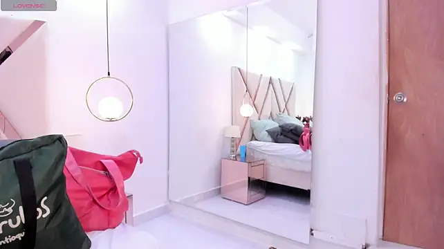 Lizmonroee - Show tits+Nipple stimulation and Blowjob