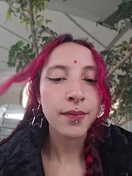 _Laary_Lily - SPANKS INDOGGY, PANTS DOWN IN FOOD COURT