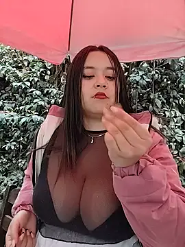 Cristal__04 - Remove bra at bar