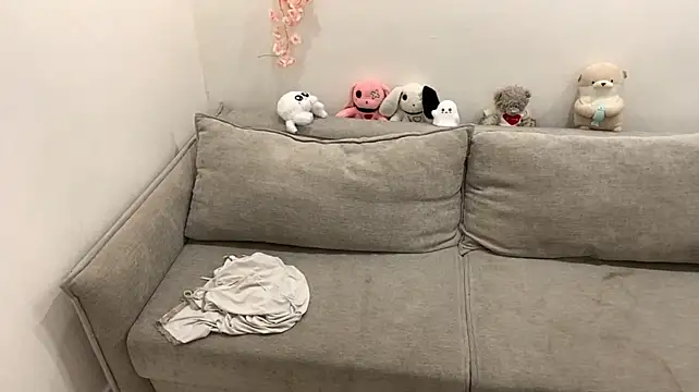 Luna_Nocturne - Show my under boobs