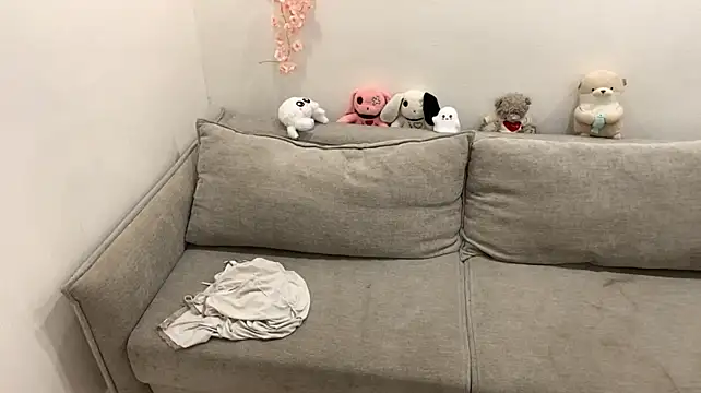 Luna_Nocturne - Show my under boobs