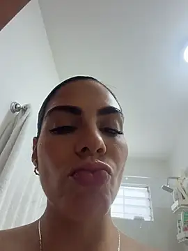 Valecruz903 - Make me feel ur dick 🍆🍑✨