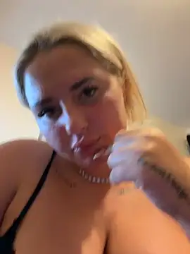 CurvyBaby14 - Make me squirt