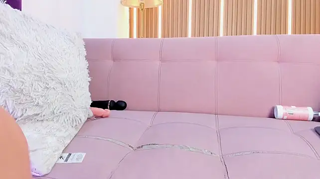 Ellie_Dueen - Show panties