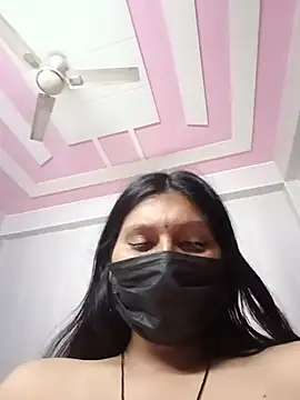 Tanya-905 - Nude dance 1 min