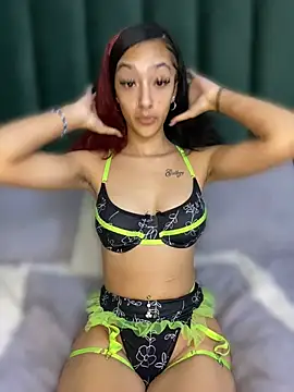 Cutebubbles13 - oil ass