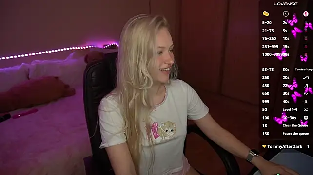 AmandaFiree - take my top off