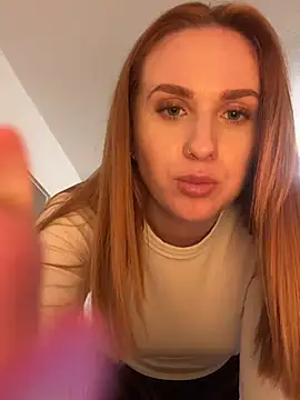 ChiaraVelvet - Massage your hot Boobs for 2 Min 🍒