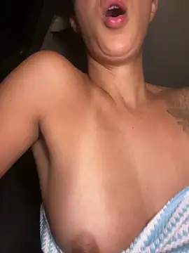 Brunaferrazz - 🔥 TAXISTA VER MEUS PEITOS