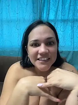 AliceeJoness_ - I wanna see you explode, baby 😈💦