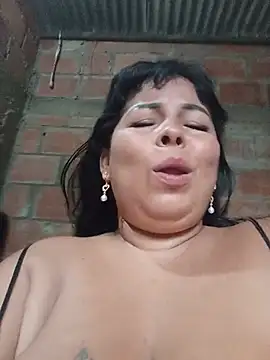 Mother-Big-tits - Finger in ass