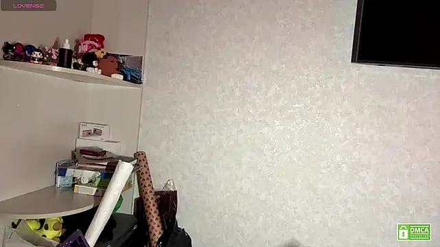 Ellymolly - Play wwith my yummy bare boobs