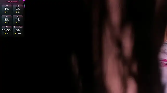 CurvyEmma_ - Oil boobs