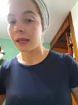 Emmasweet_Val - spanking ass x5 🍑