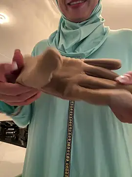Darsha_Khemu - DEEEP THROAT AND CUM FACE