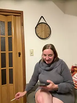 BadGirl-Energy - 🍒Show My BIG Tits in Bra + Massage It!