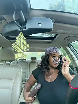 Velli357 - let him fuck this chunky pussy